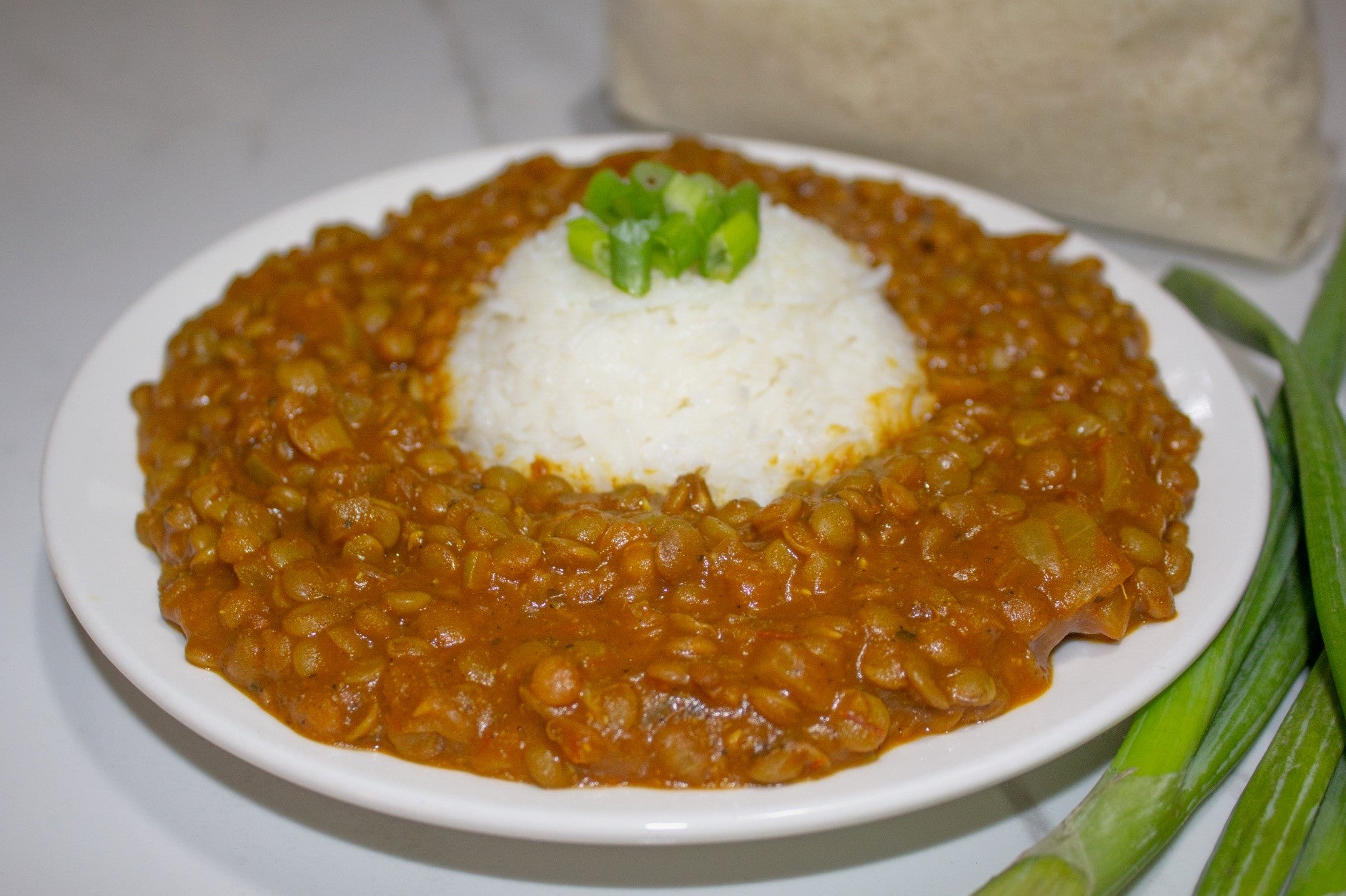 Classic Curry Lentils Over LIVIVA Instant Rice – Livivafoods.com